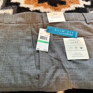 Perry Ellis travel lux dress pants